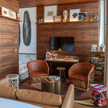 Hotel Brach - Evok Collection