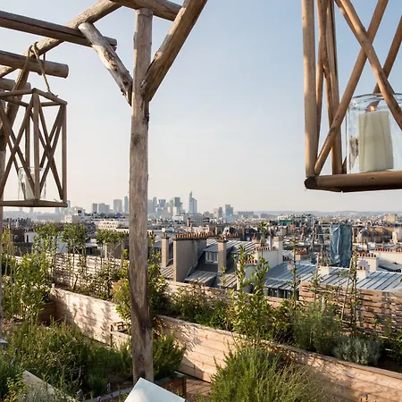 Brach - Evok Collection