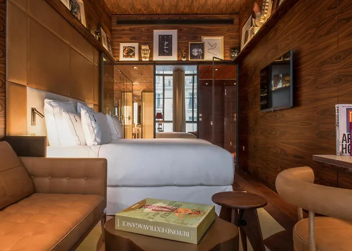 Brach - Evok Collection パリ