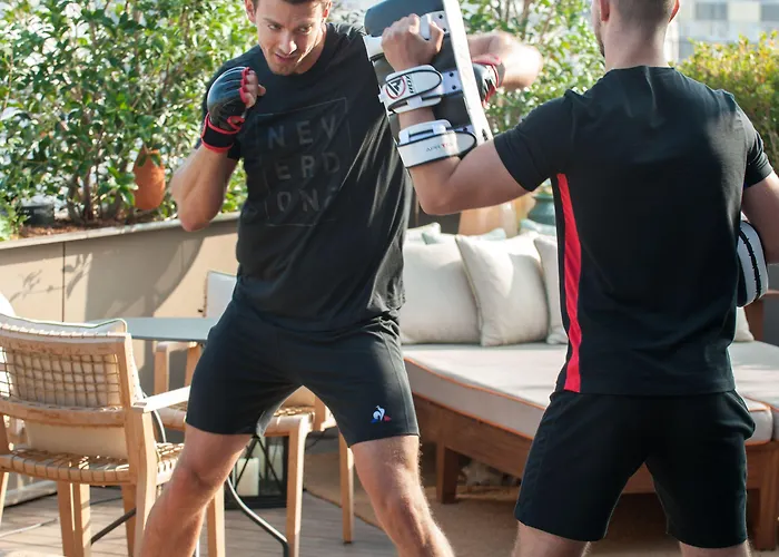 ホテル Brach - Evok Collection