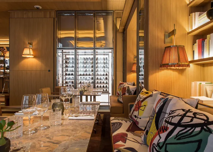 Brach - Evok Collection Hotel Parigi