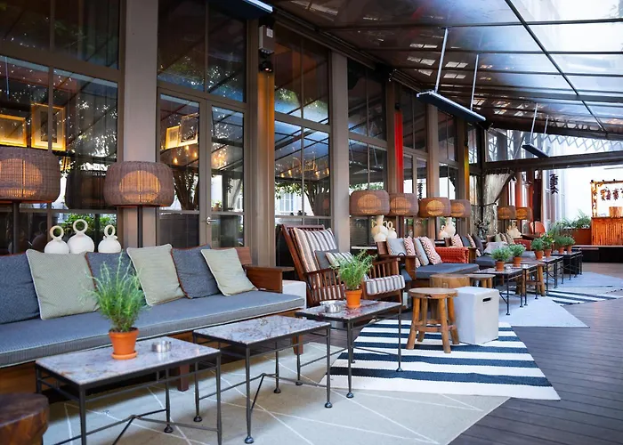 Brach - Evok Collection Hotel